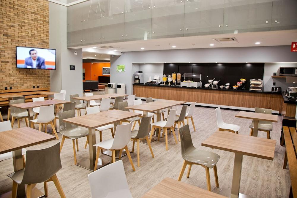 City Express Plus By Marriott Monterrey Nuevo Sur エクステリア 写真