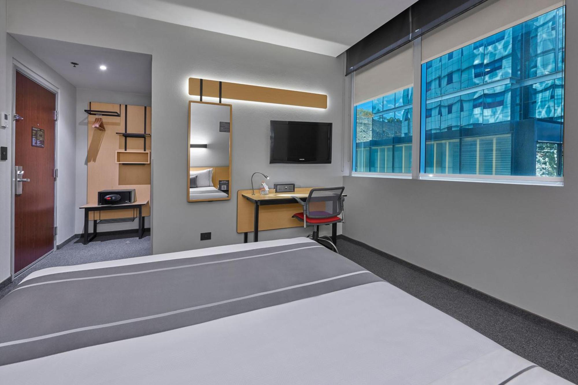 City Express Plus By Marriott Monterrey Nuevo Sur エクステリア 写真