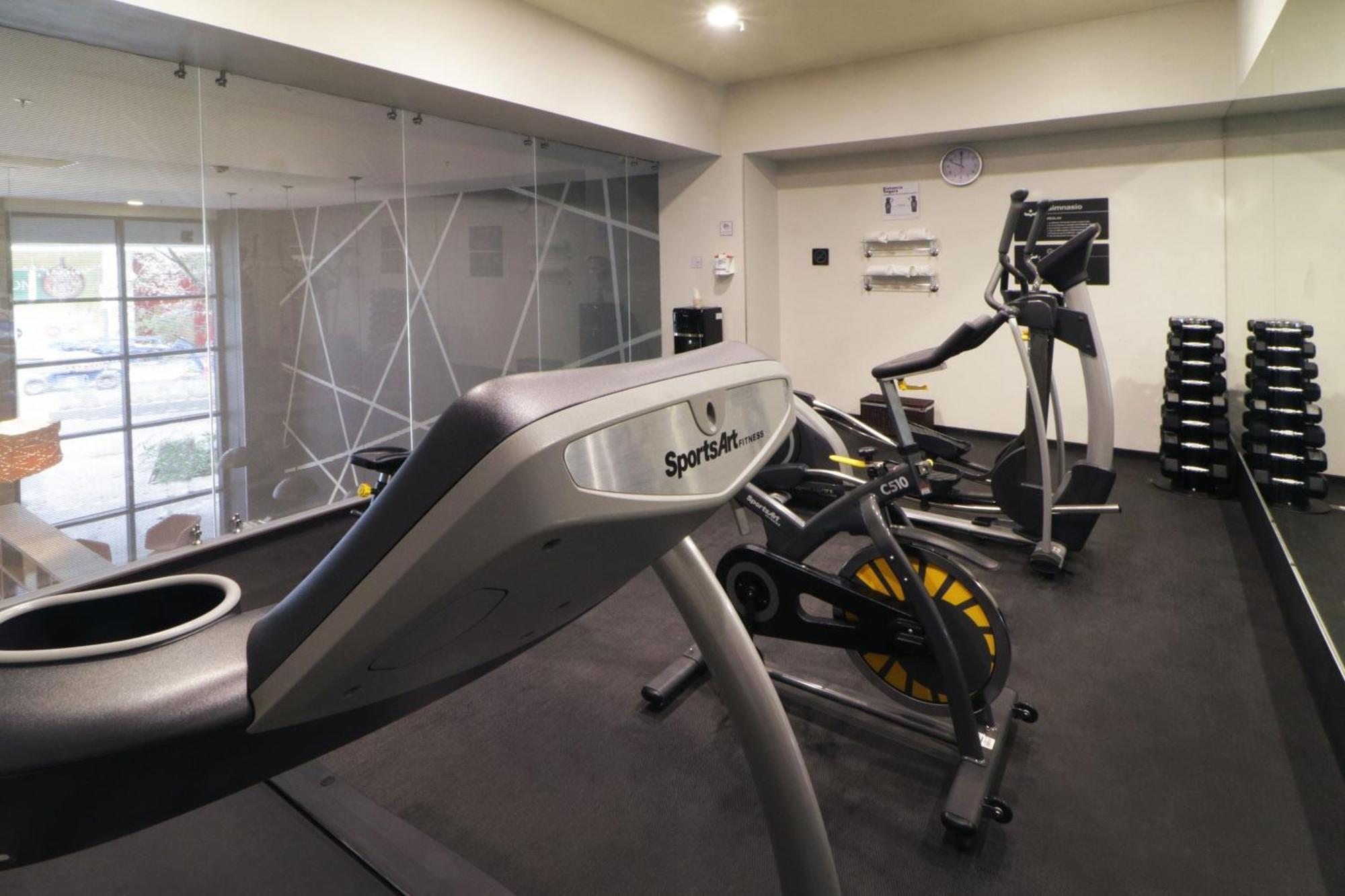 City Express Plus By Marriott Monterrey Nuevo Sur エクステリア 写真